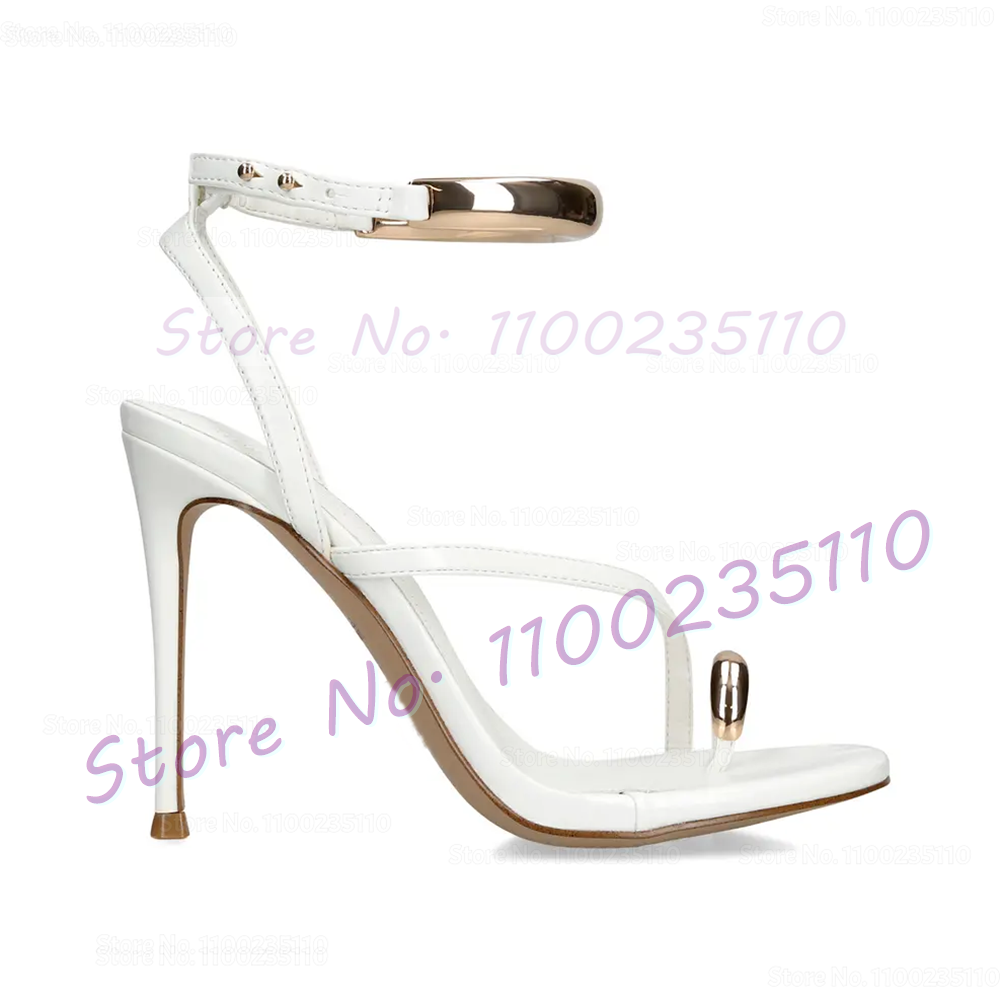 Metal Ring Decor Stiletto Thon - Women Accessories Trending recension och pris