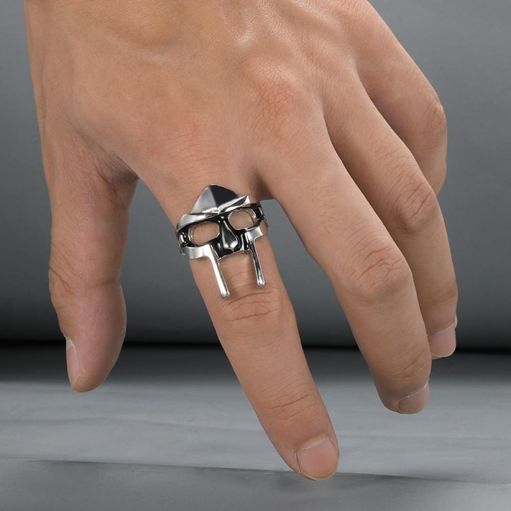 Goth Hip Hop Clasic Mf Doom Ri - Women Accessories In Egypt recension och pris