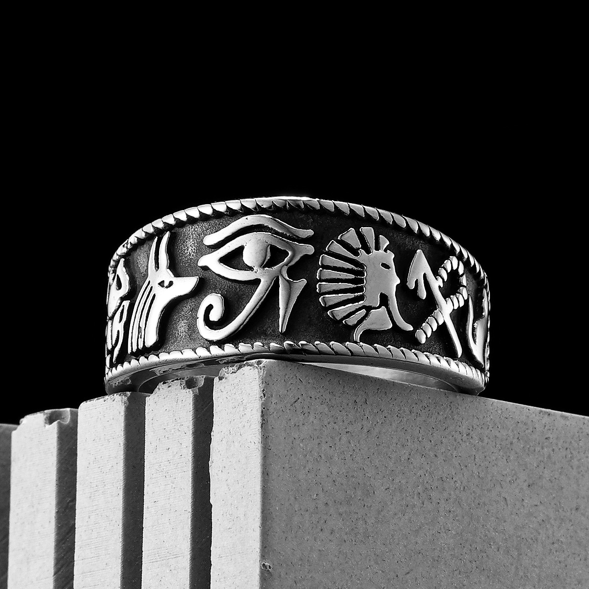 Egypt Pharaoh Eye of Horus Tot - Women Accessories In Egypt recension och pris